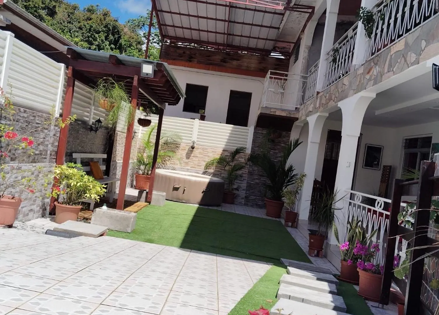 Appartement Au Coeur De Bouliki à Saint-Joseph 0*,